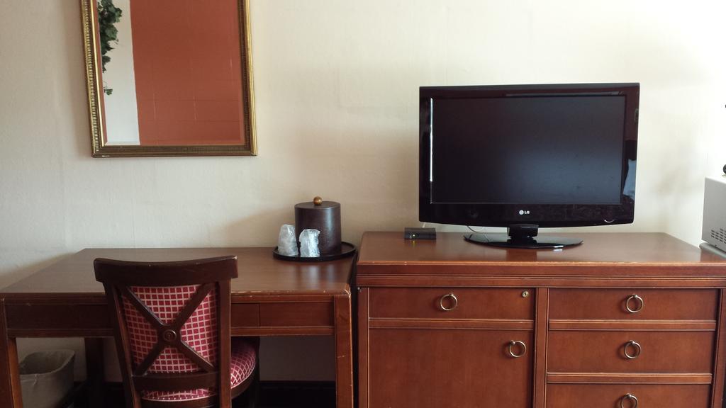 Midtown Hotel Parry Sound Εξωτερικό φωτογραφία